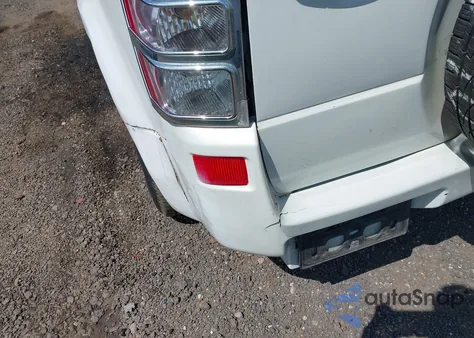 2006 Suzuki Grand Vitara z USA, uszkodzony, nr VIN JS3TD941564102096